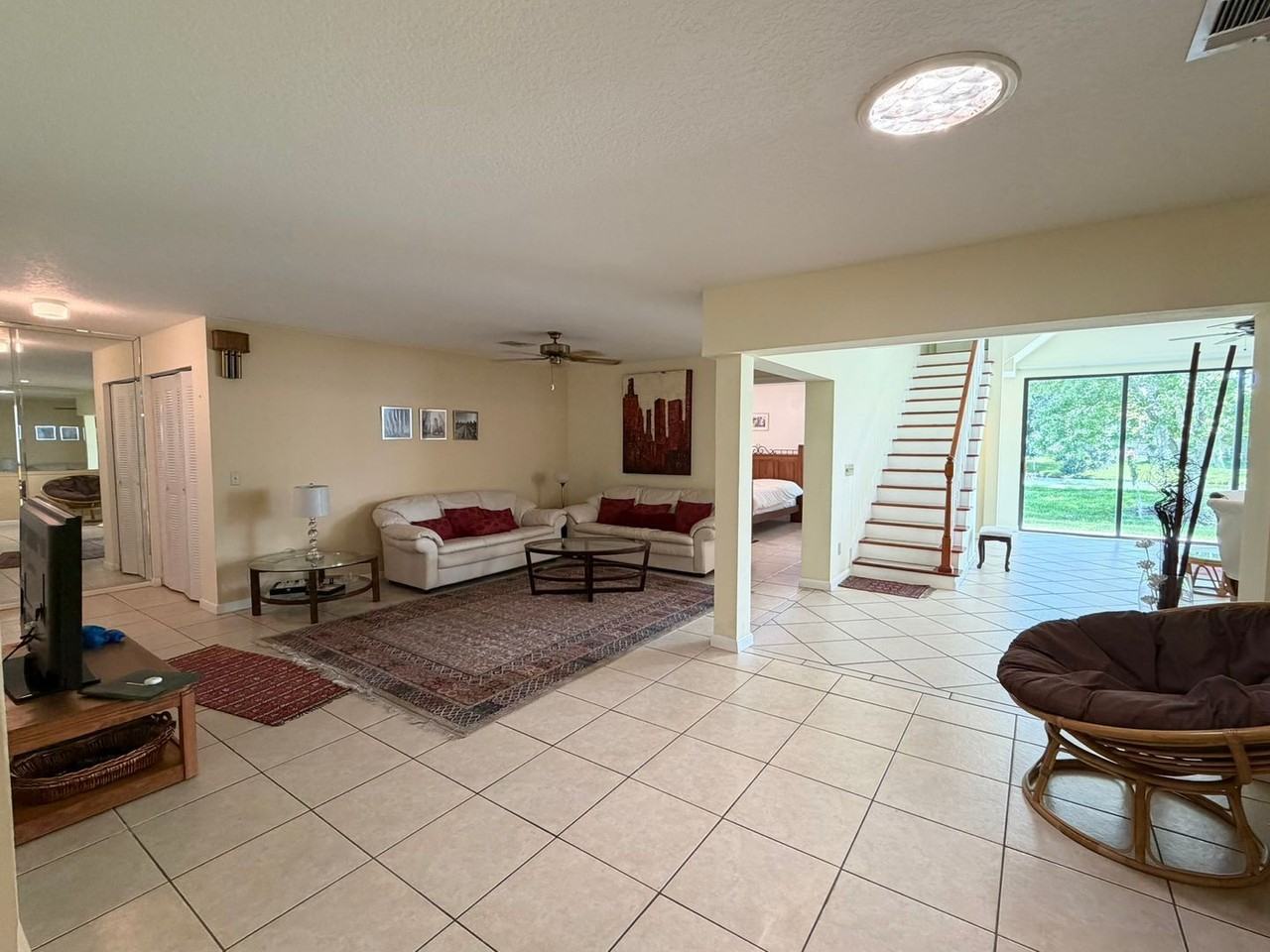 2570 Shadybranch Dr - Photo 6 of 31