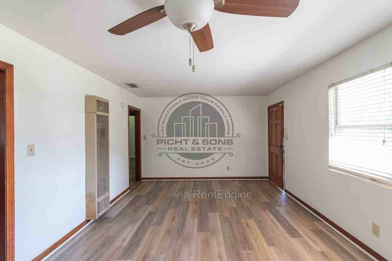 1818 Dawsey St - Photo 7 of 15