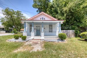 featured image of 3120 Pierpont Ave
