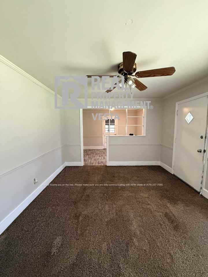 1253 W Grenada Ter - Photo 2 of 9
