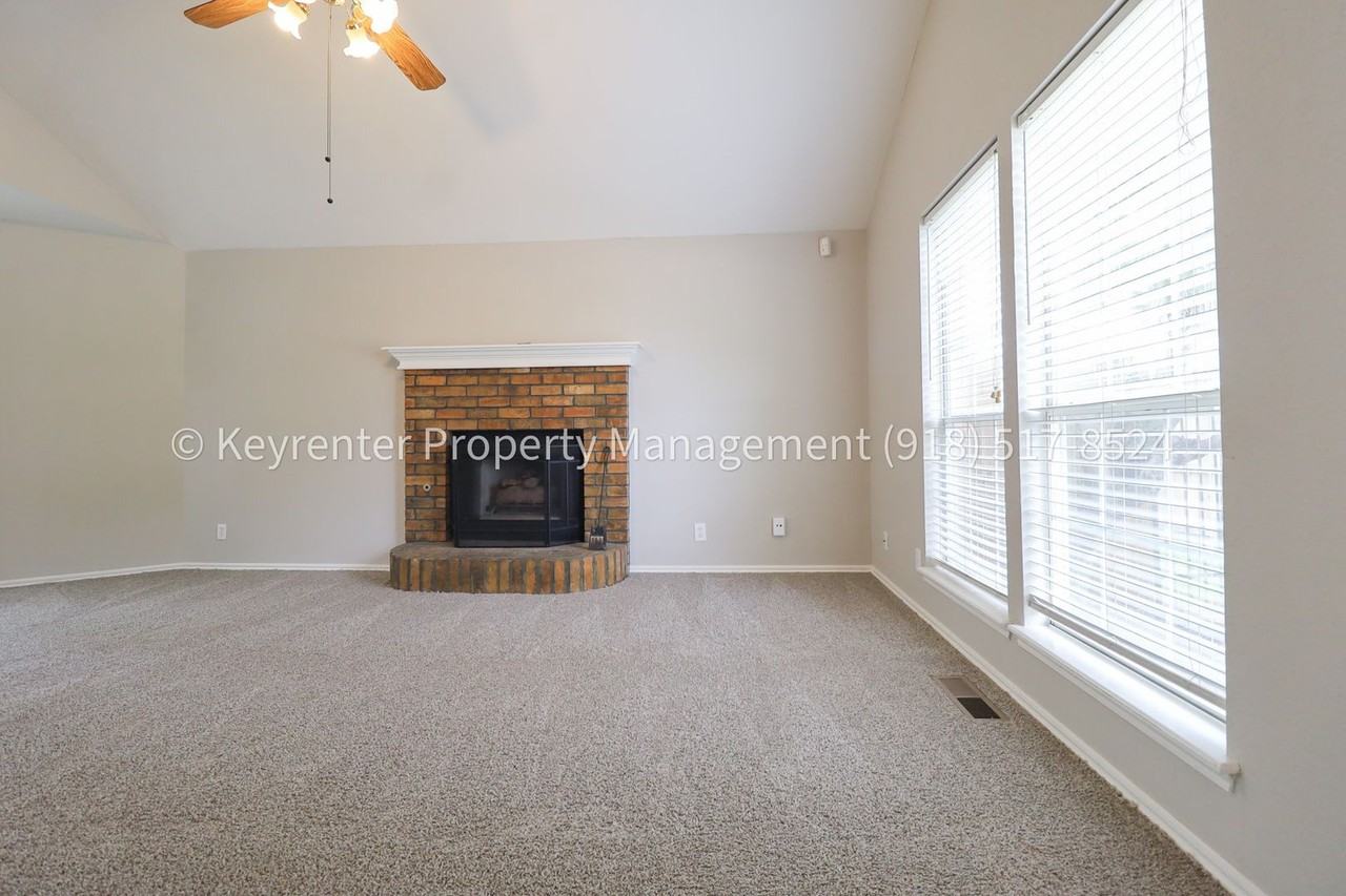 1228 W 112th Dr S - Photo 5 of 41