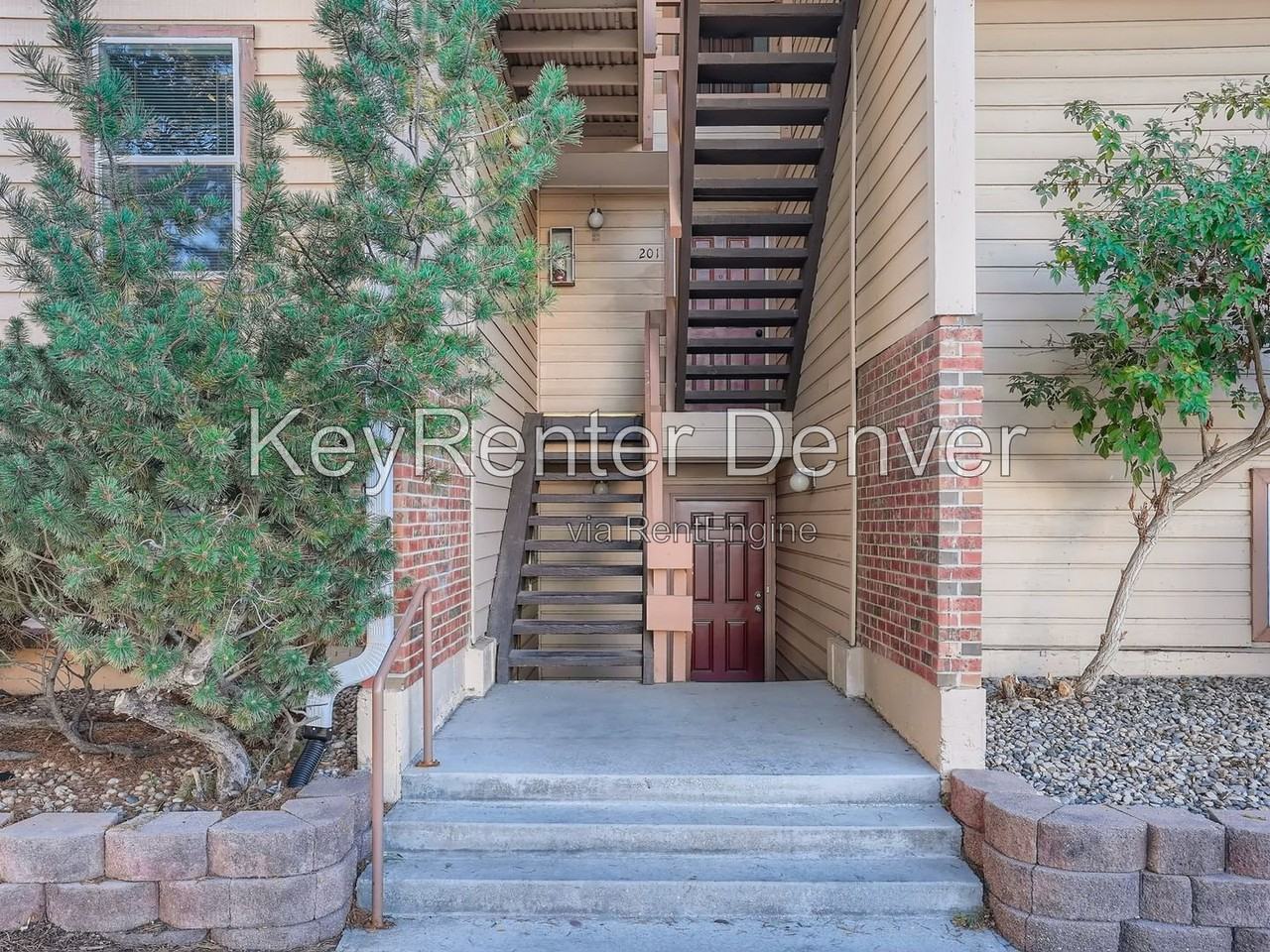 7665 E Eastman Ave #201C - Photo 4 of 29