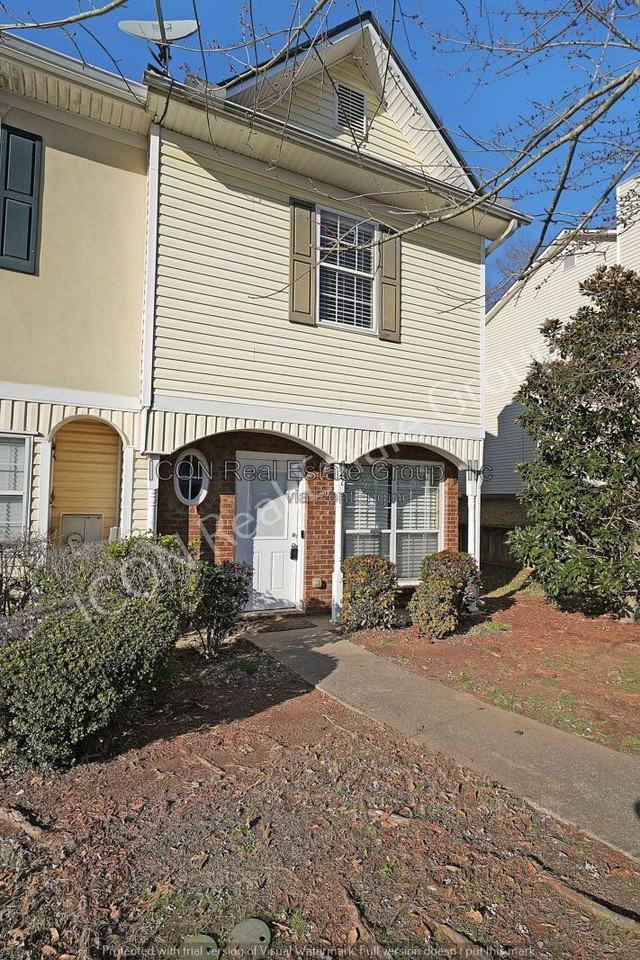 27 Timber Ridge Dr - Photo 2 of 23