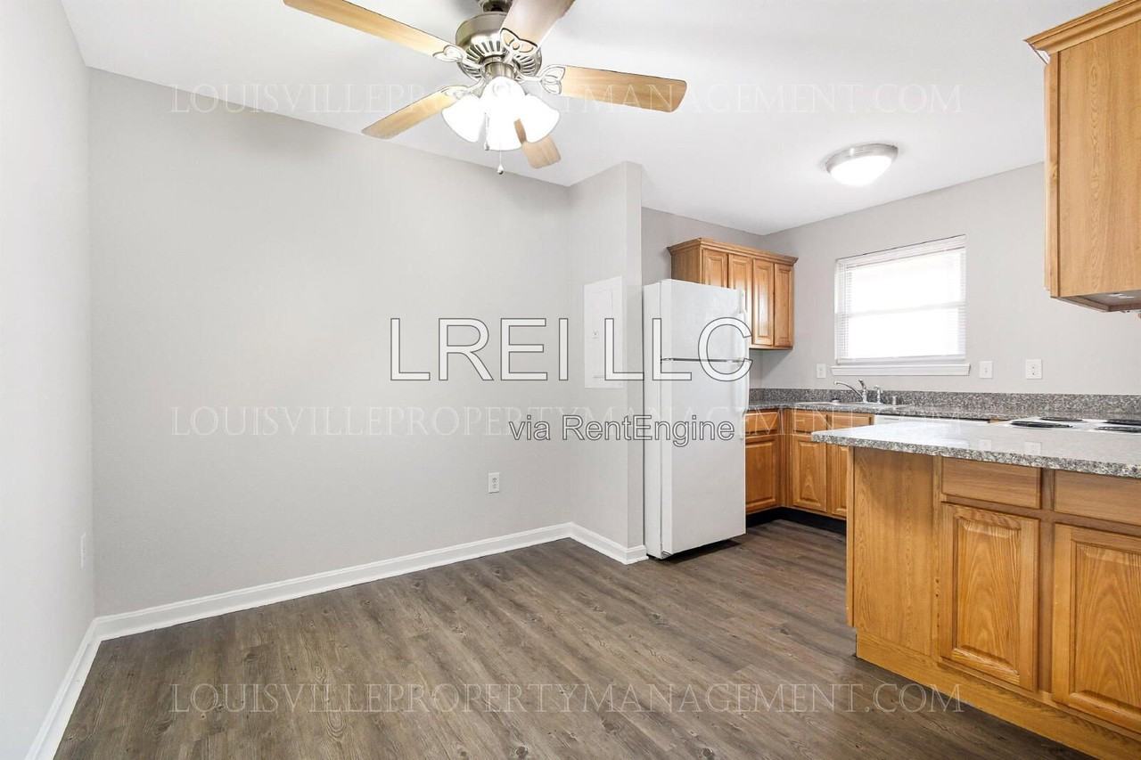 2101 Cardinal Woods Dr #213 - Photo 7 of 20