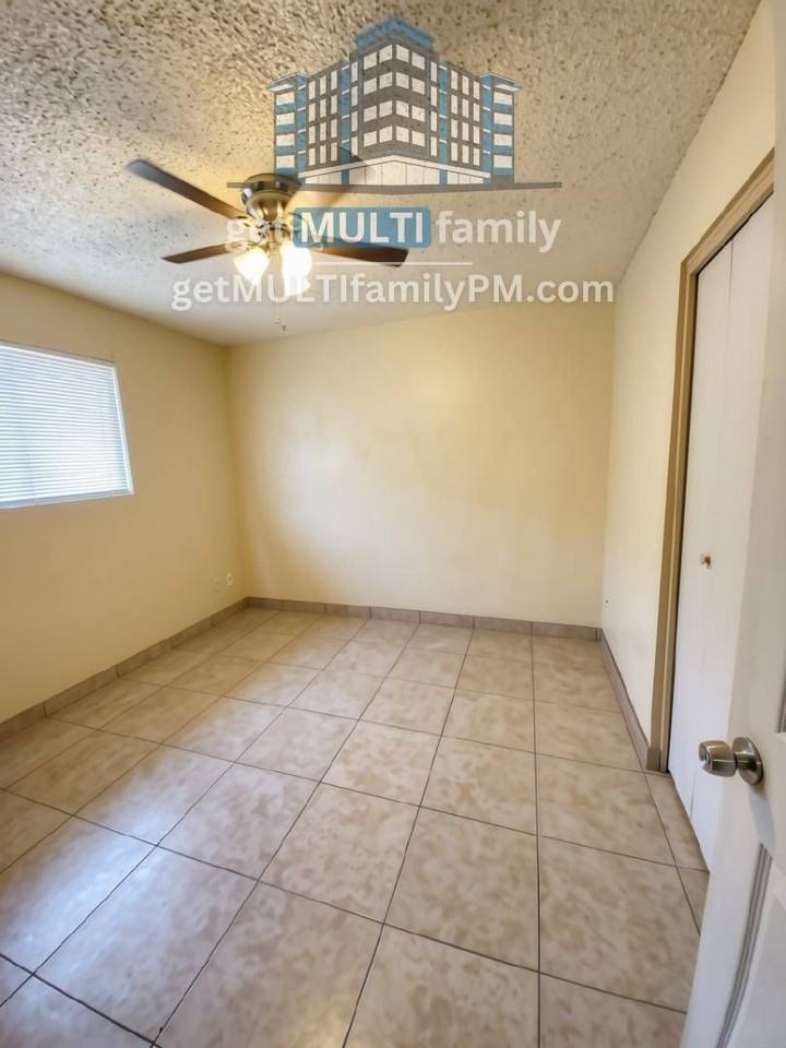 5131 E Oak St #6 - Photo 7 of 8