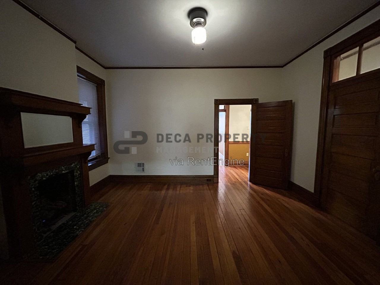 2304 Russell Blvd #1E - Photo 6 of 12