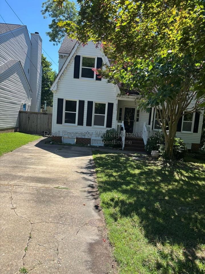8956 Belgrave Ave - Photo 2 of 22