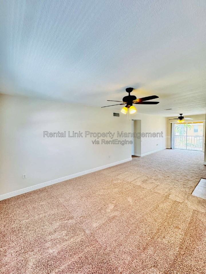 12664 Kenwood Ln #C - Photo 5 of 39