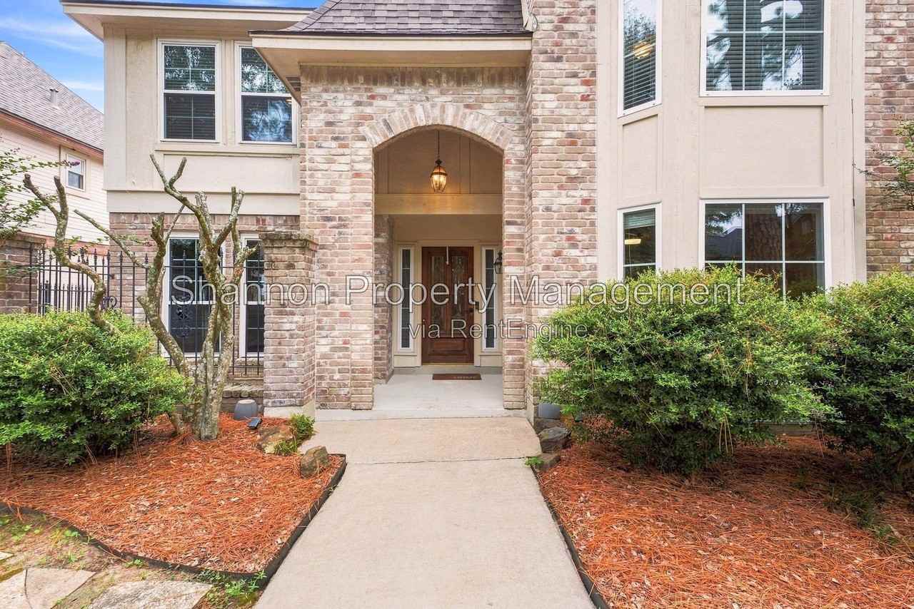 20646 Prince Creek Dr - Photo 2 of 26