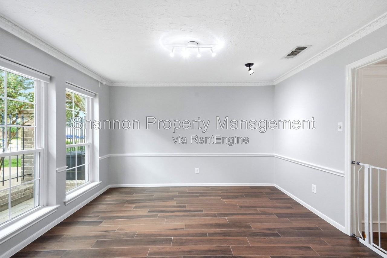 20646 Prince Creek Dr - Photo 5 of 26