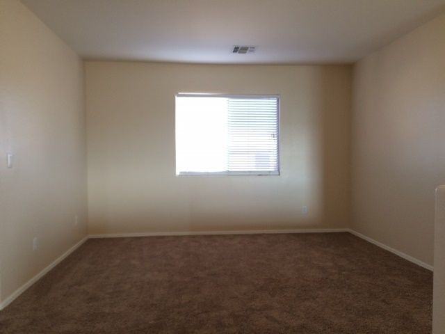 17554 W Agave Ct - Photo 3 of 17