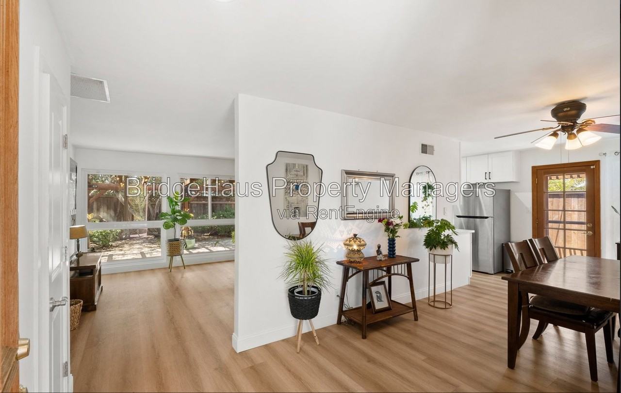 1723 Ramon St - Photo 4 of 24