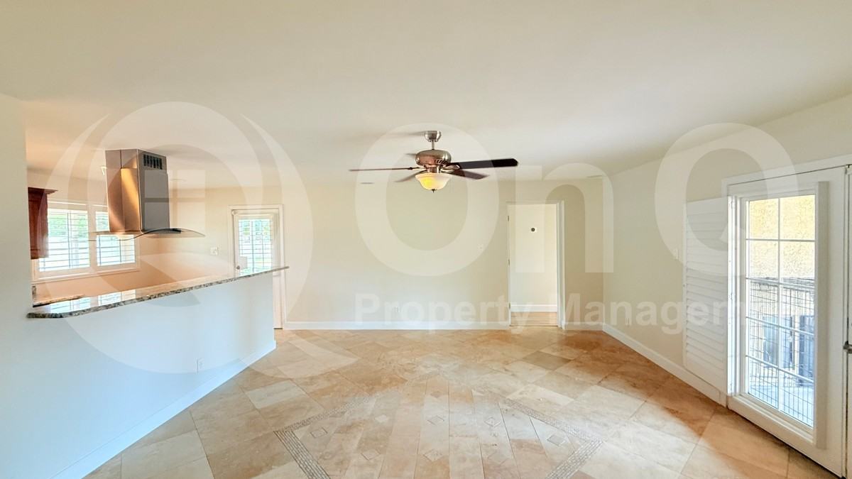 6035 N 17th St - Photo 5 of 21