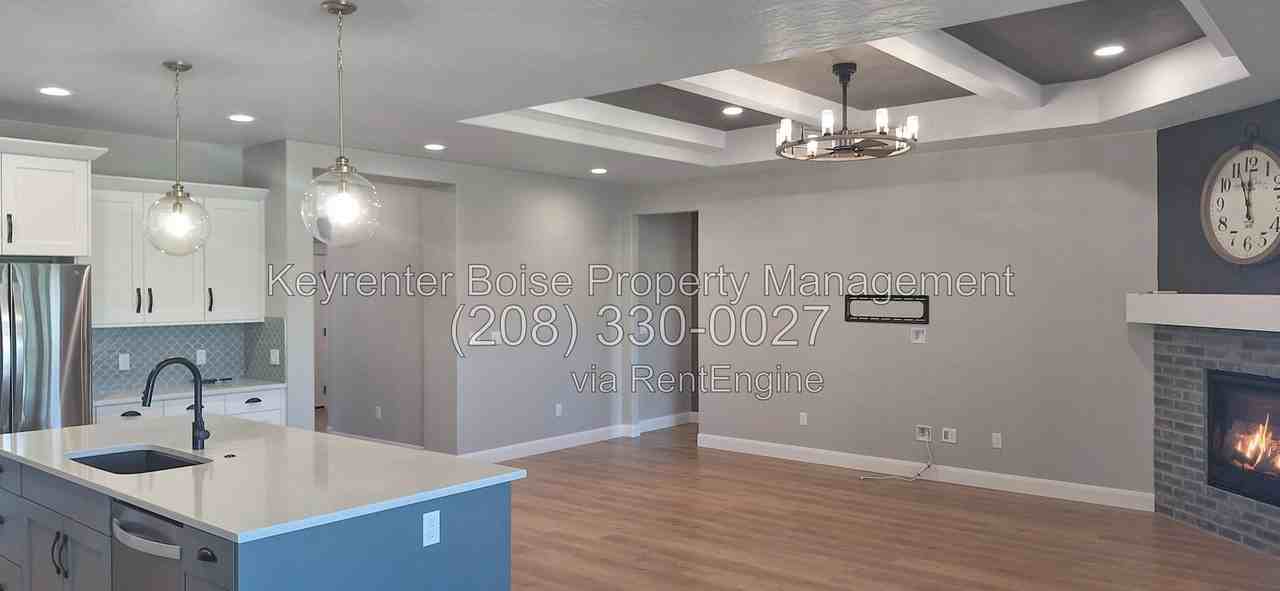 12127 S Aves Pl - Photo 6 of 29