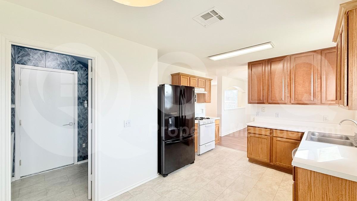 15209 Mimebark Way - Photo 6 of 41