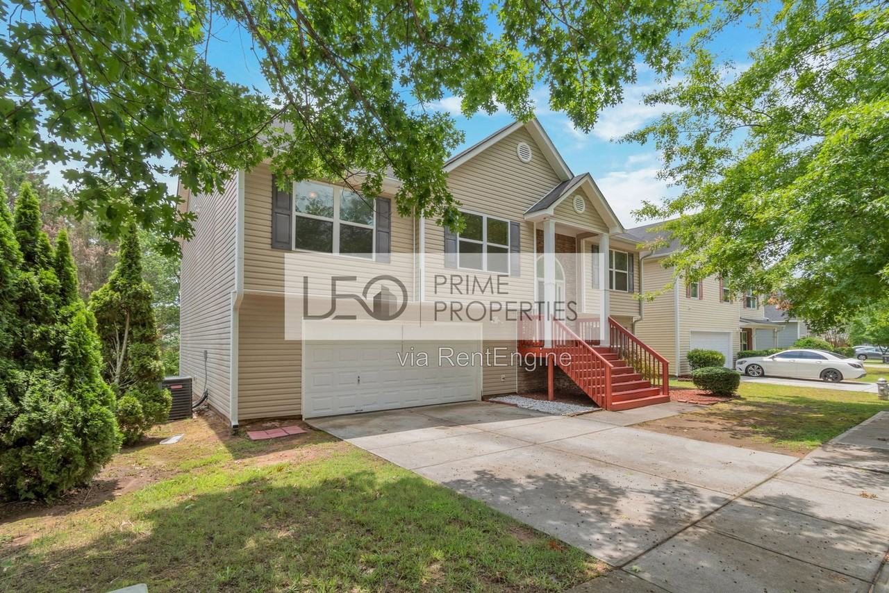 3168 Meadow Point Dr - Photo 2 of 25