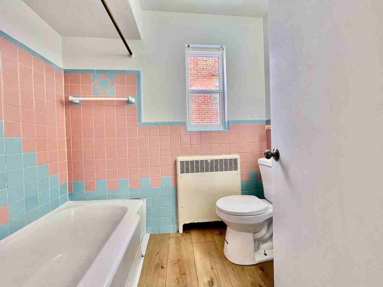 1087 Grand Ave #2 - Photo 6 of 7