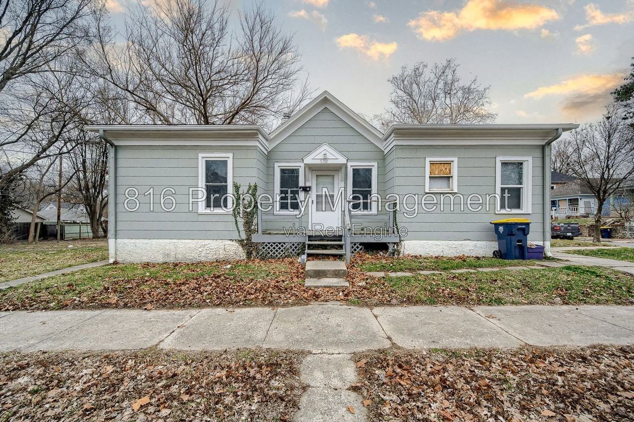 5701 Anderson Ave - Photo 2 of 25