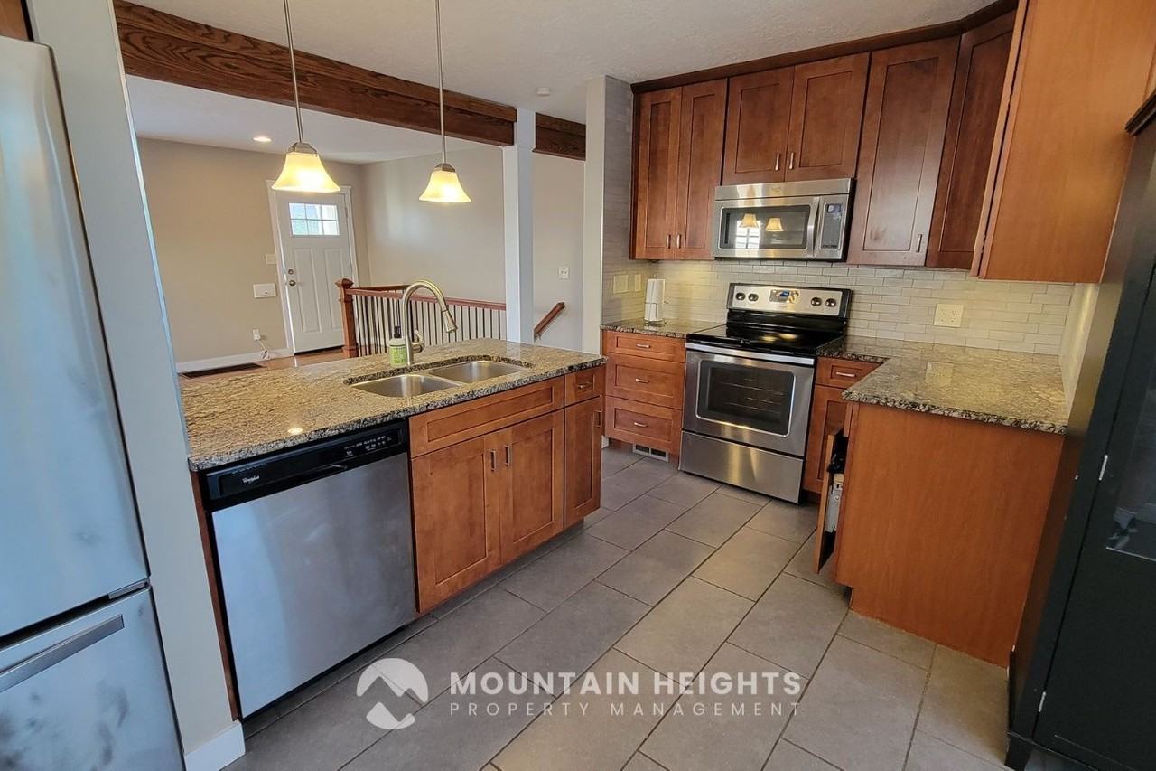 1116 E Hudson Ave - Photo 7 of 24