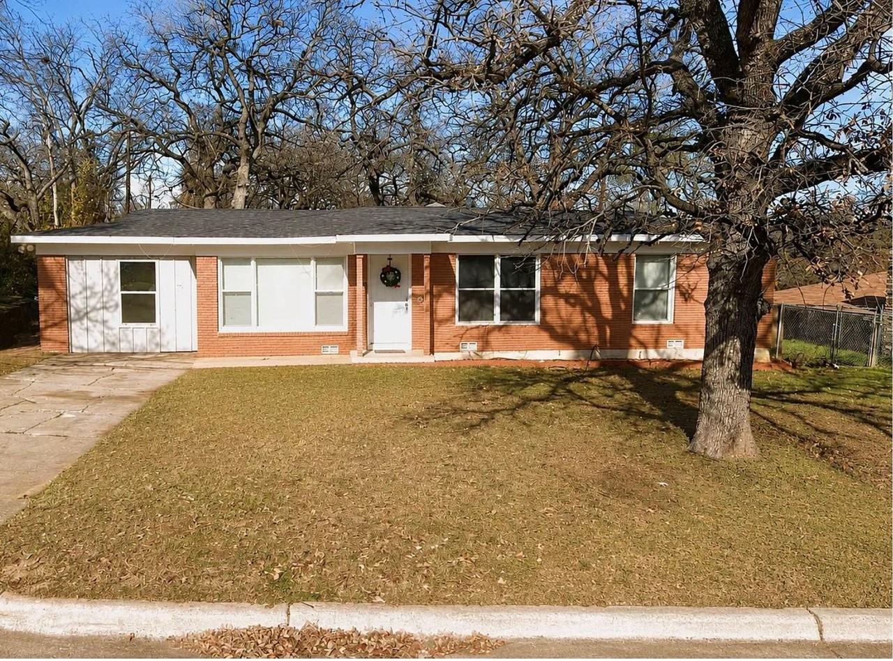5912 Maceo Ln