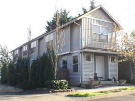 featured image of 11929 Se Pine St