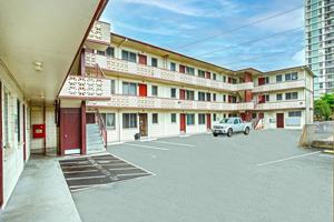 featured image of 1438 Liliha St
