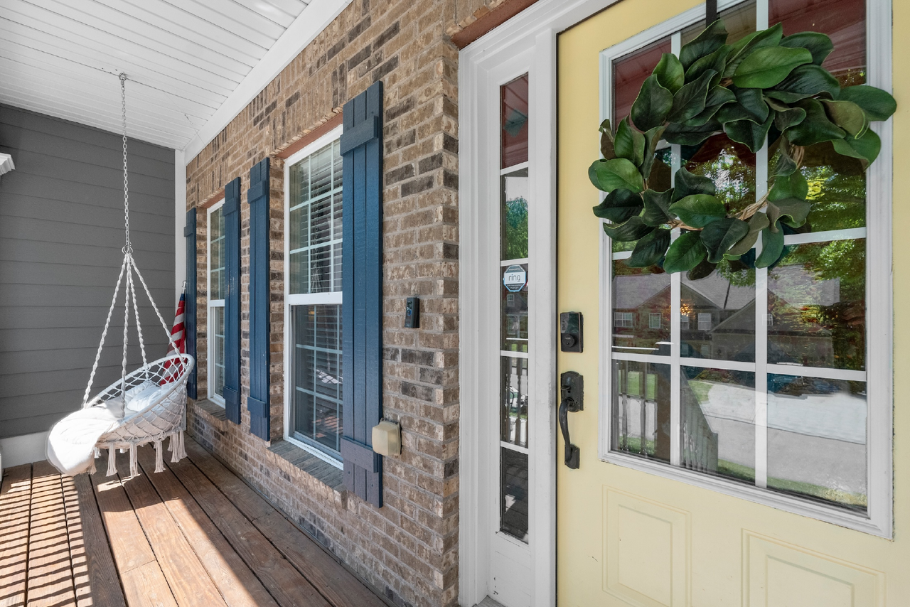 3947 Walnut Grove Way - Photo 5 of 32