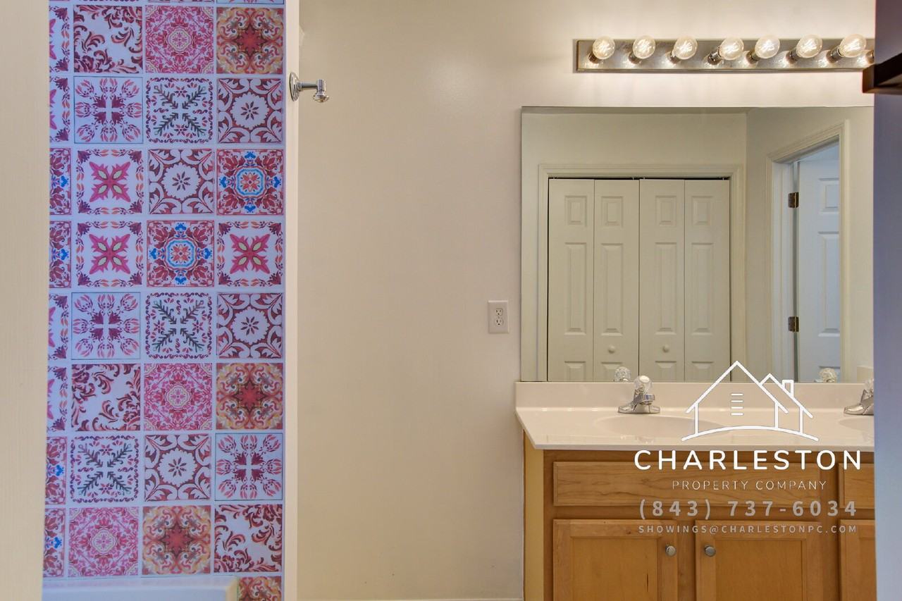 2457 Scholar Ln - Photo 3 of 26