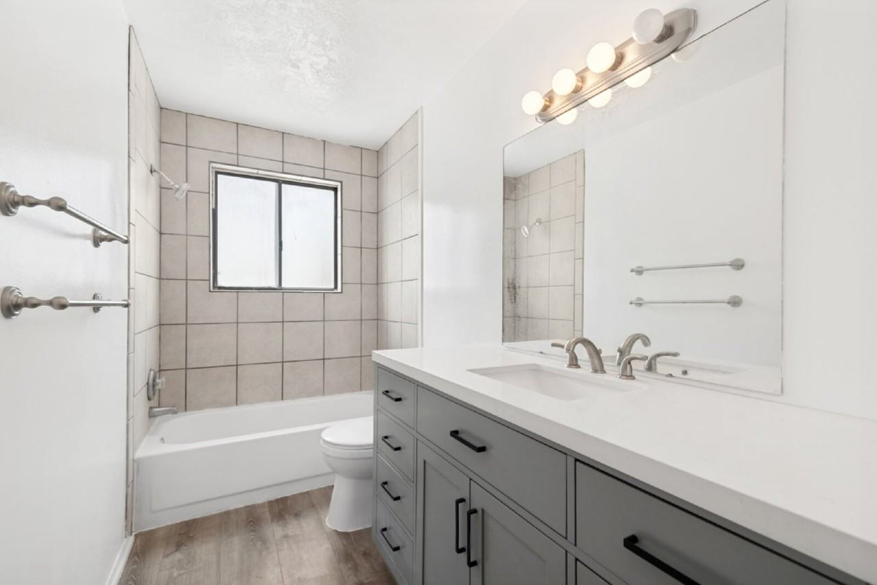 2314 S 700 E - Photo 6 of 18