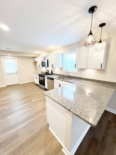 4501 Norwaldo Ave - Photo 6 of 16