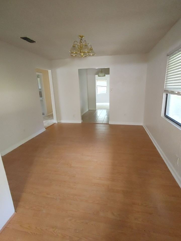 2693 Miccosukee Rd - Photo 4 of 12