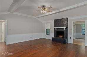 108 Deerwood Ln - Photo 3 of 23