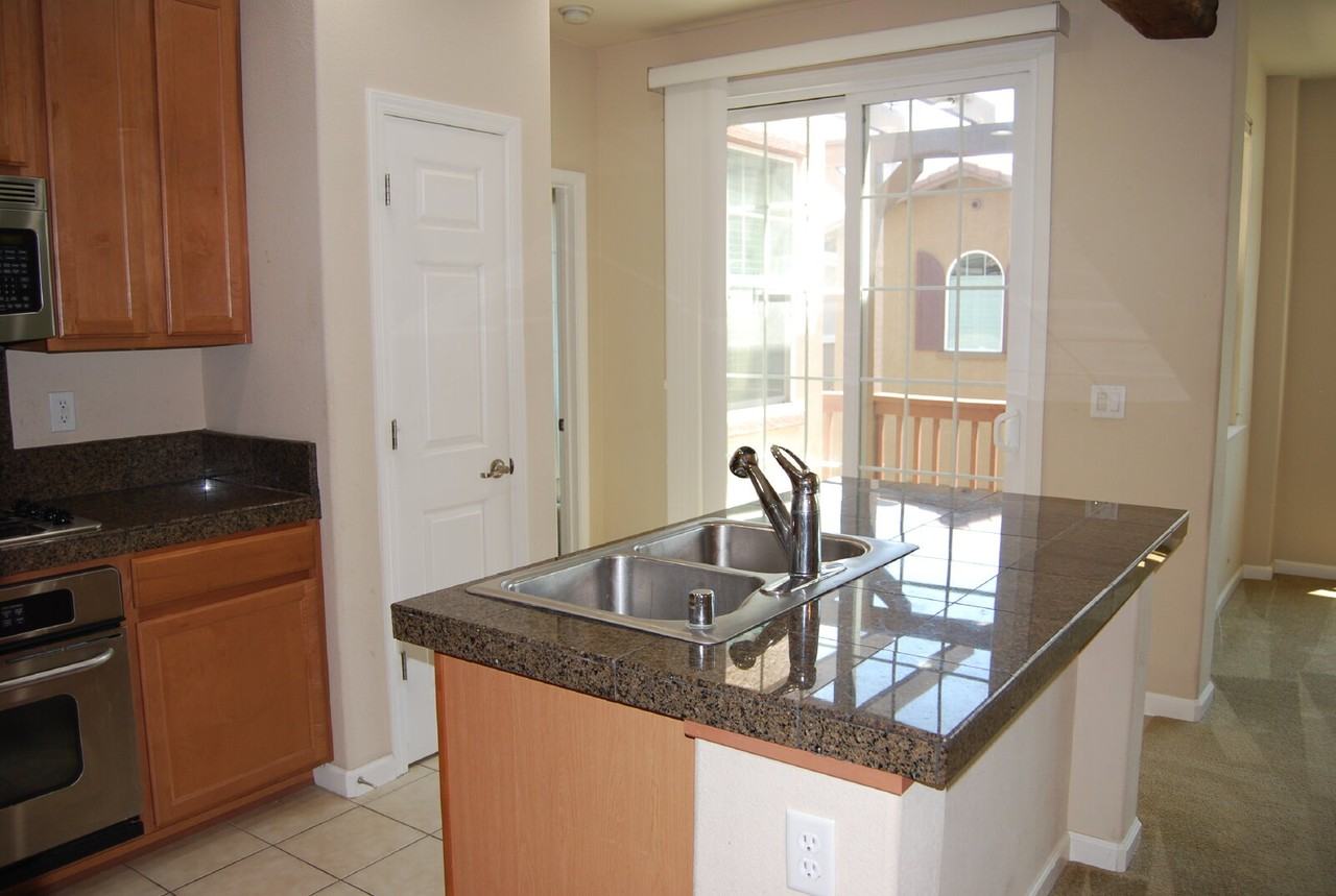 1760 Wind Ranch Rd Unit C - Photo 6 of 20