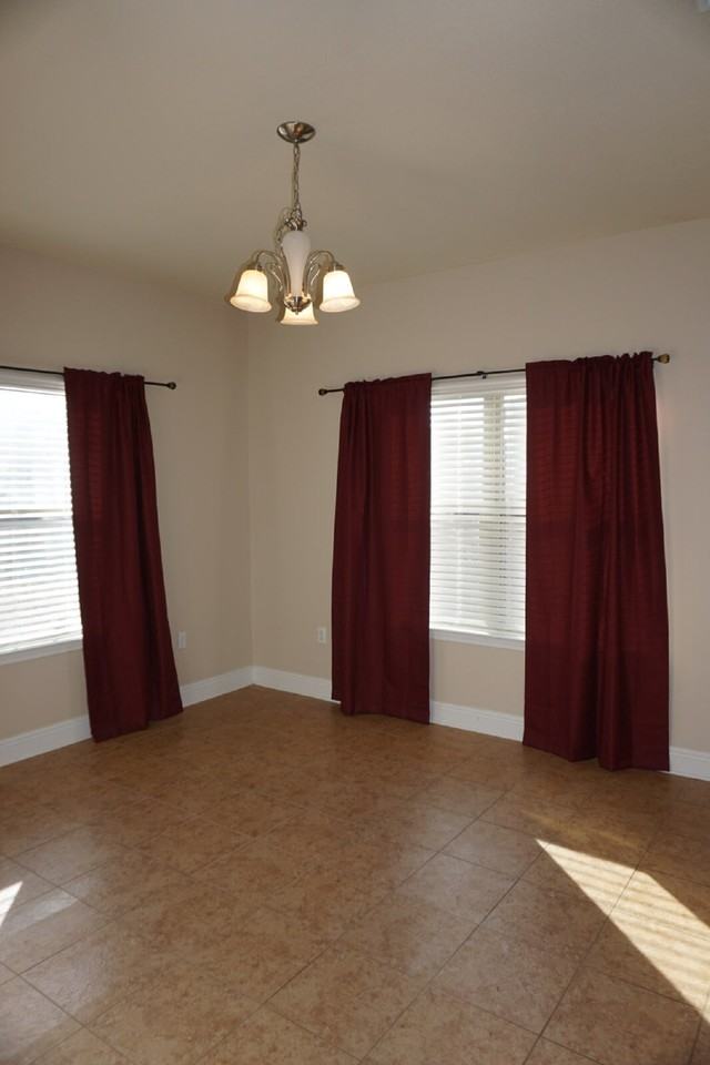 307 Windmill Way - Photo 7 of 21