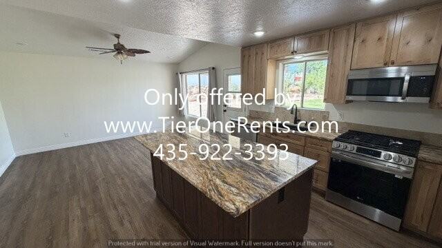 2319 S 1950 East Cir - Photo 7 of 27
