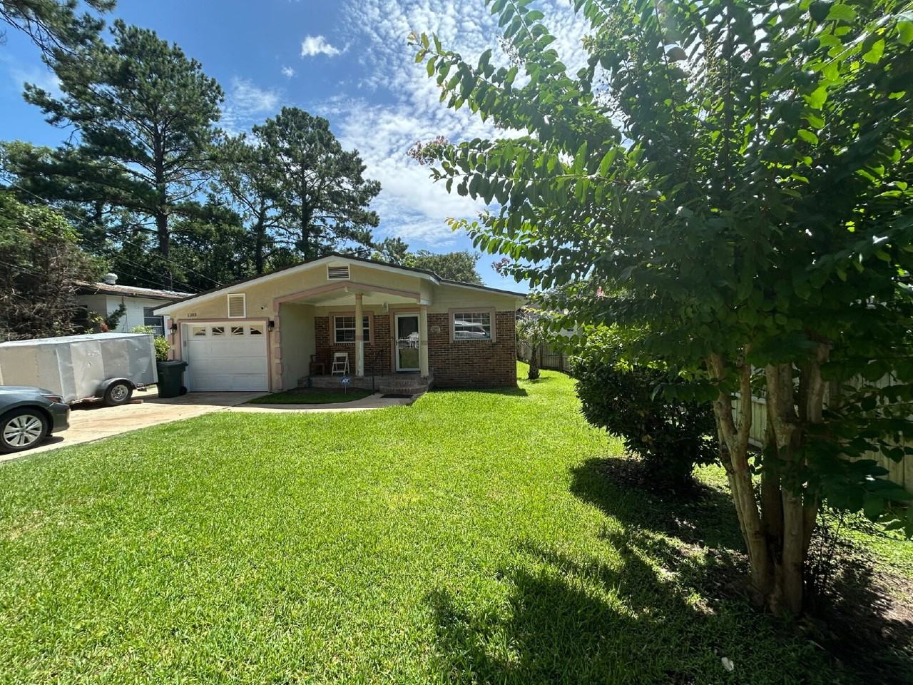 1103 Calloway St - Photo 4 of 22