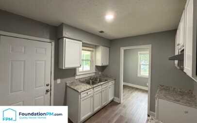 2100 Worthington Cir - Photo 4 of 19
