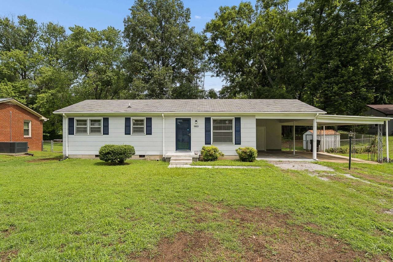 900 Velma Ln - Photo 2 of 33