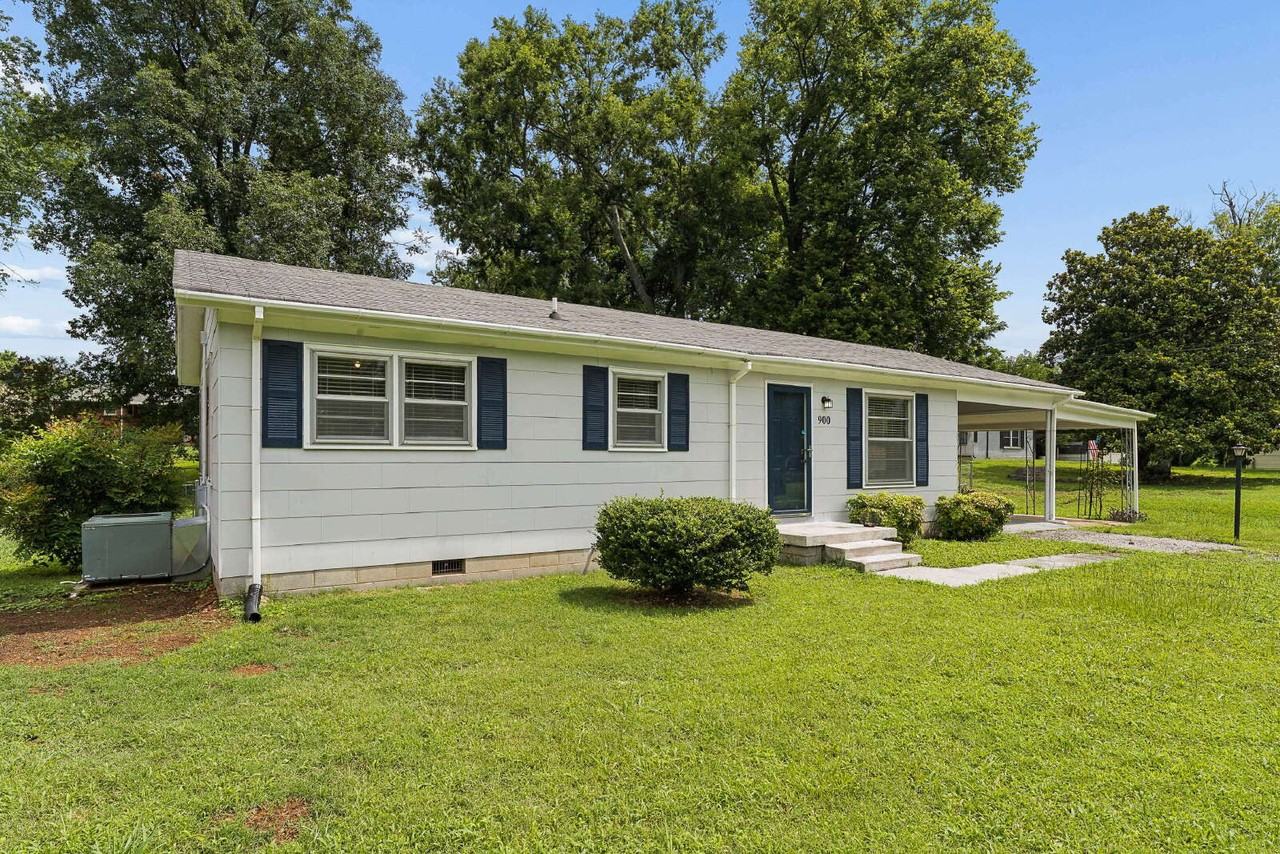 900 Velma Ln - Photo 4 of 33