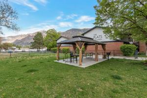 featured image of 760 N Main St Apt 2 #Apt 2