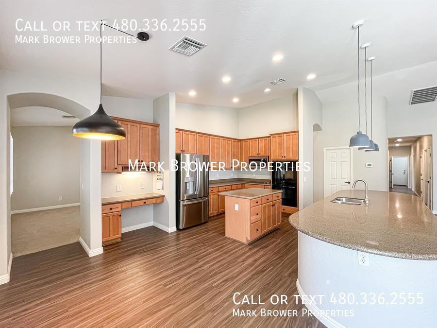 1181 E Hawken Way - Photo 6 of 28