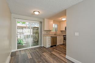 5011BEAV - Photo 1 of 1