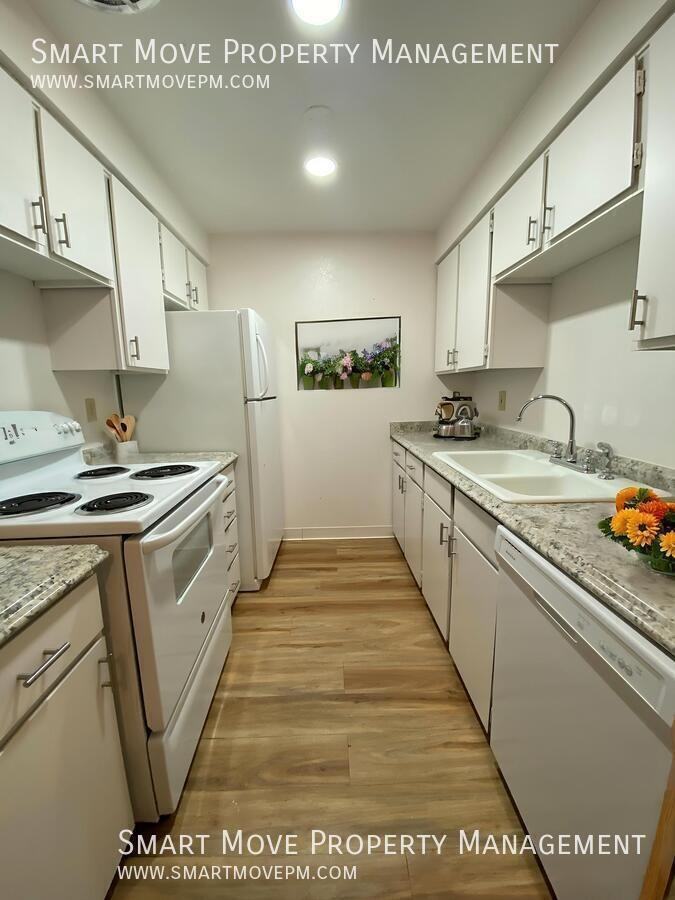 2557 W Targee St - Photo 7 of 19