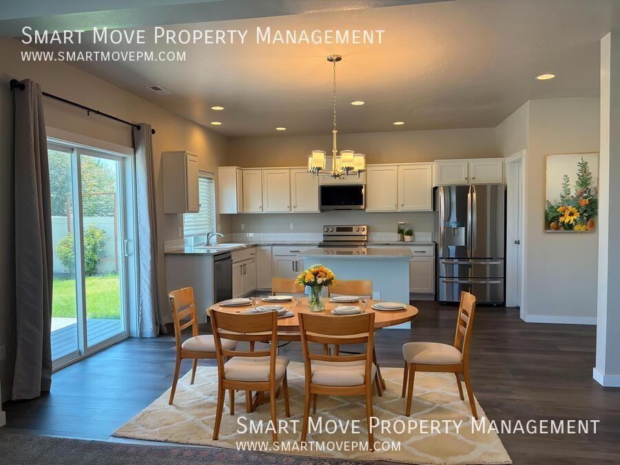 6160 N Seawind Pl - Photo 6 of 33