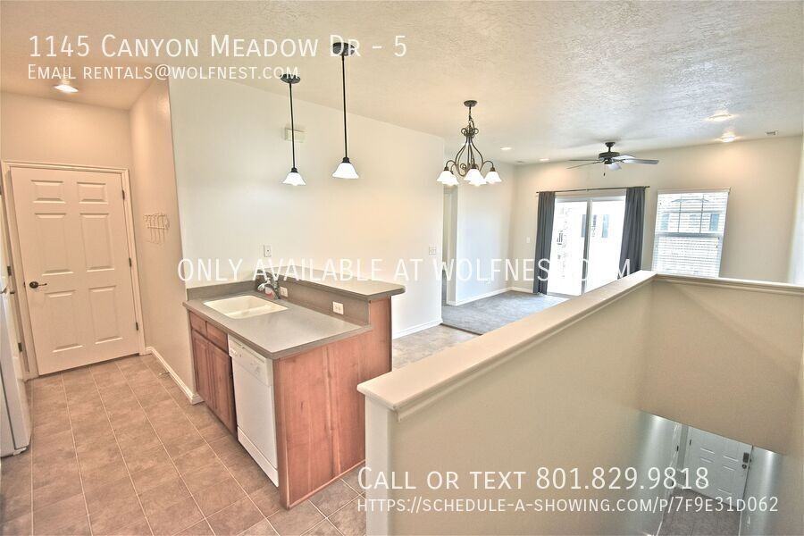 1145 Canyon Meadow Dr #5 - Photo 3 of 26