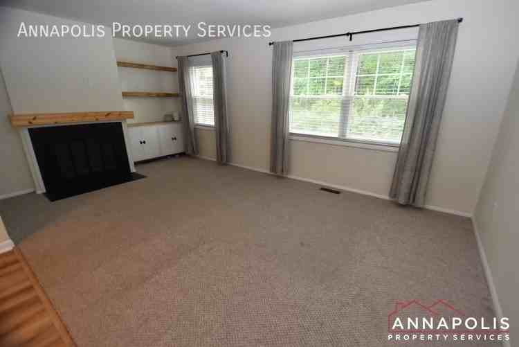 1673 Forest Hill Ct - Photo 7 of 24