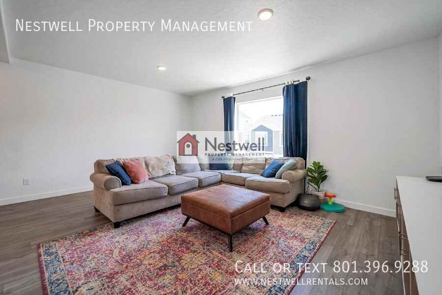 1096 E Yard Row - Photo 7 of 30
