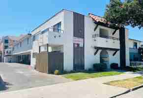 featured image of 1418 French St