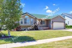 1488 Earl Cir - Photo 1 of 1