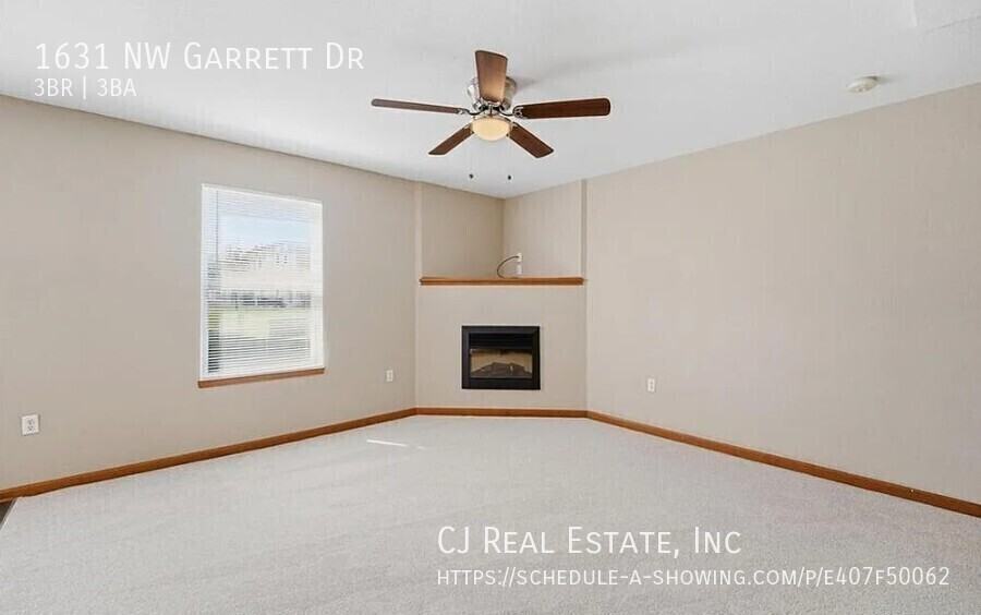 1631 Nw Garrett Dr - Photo 2 of 9